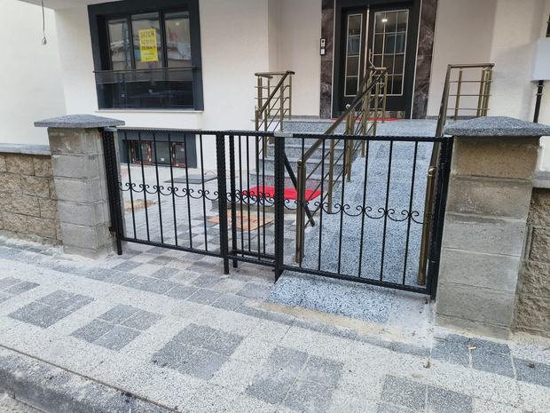 Ferforje Korkuluklu Bahçe Duvarı ve Giriş Kapısı, Ferforje Bahçe Kapısı | Özbir Ferforje
